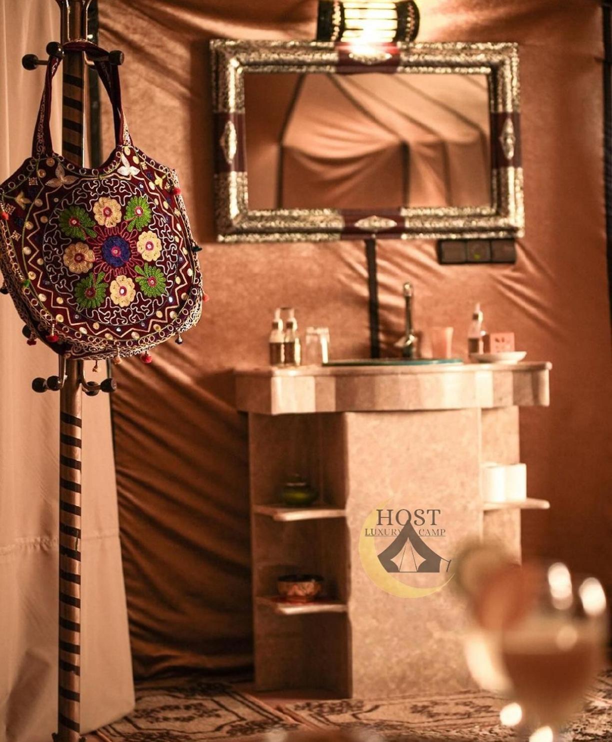Host Luxury Camp Hotell Merzouga Exteriör bild